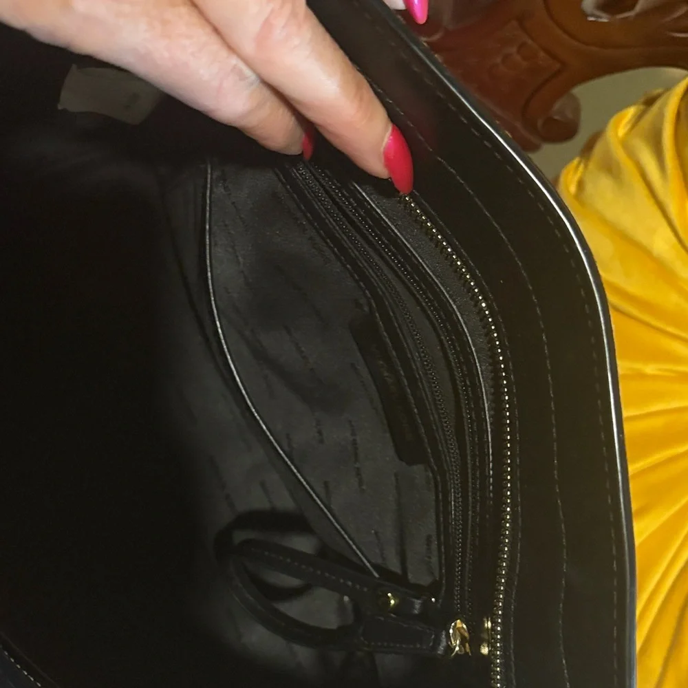 Michael Kors Leopard Print Tote with Black Trim - Picture 3 of 4